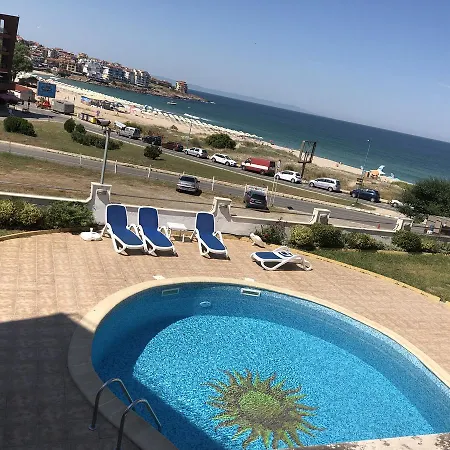 Antea Family Apartament *