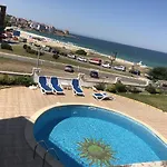 Antea Family Апартамент *